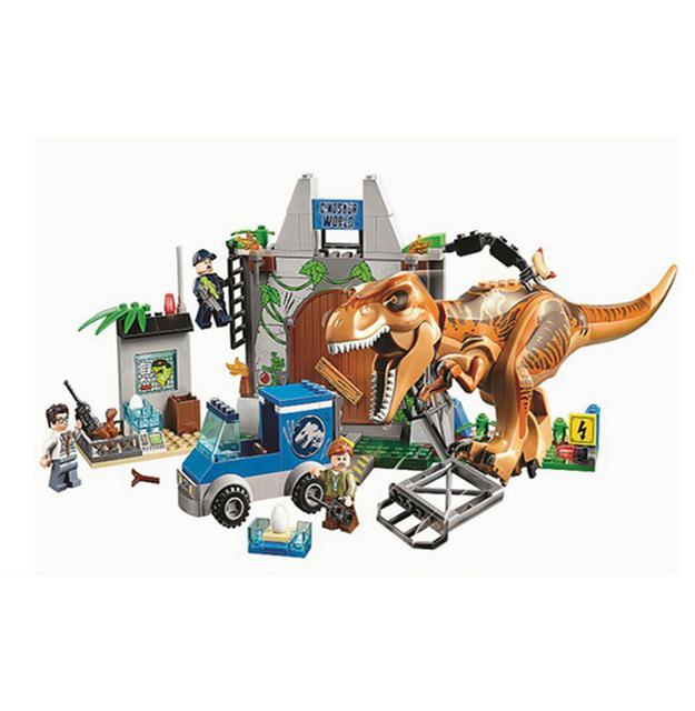 Jurassic World Tyrannosaurus Rex T. Rex Transport Triceratops Building Blocks