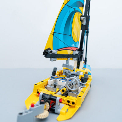 Racing Yacht Building Block Race Sailboat Bricks Toys